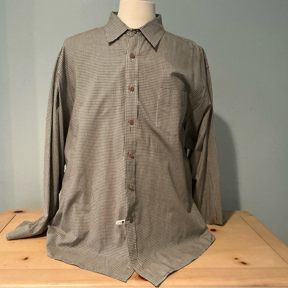 Dockers Black and White Casual Button Down Shirt Relaxed Fit